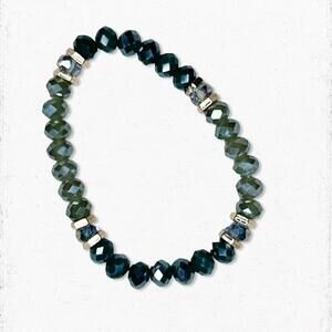6043gc. Ermish Crystal Stretch Bracelet